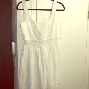 Lily Pulitzer White Lace sleeveless dress